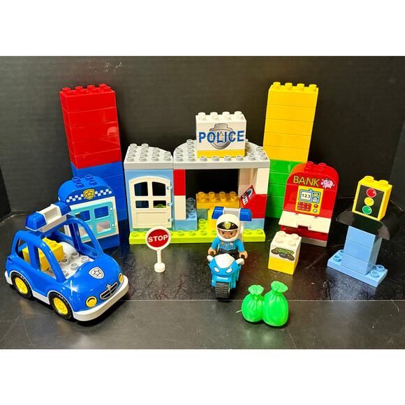 Lego Duplo Police Bike 10900, Town Police Patrol 10809 Police Station incomplete - Picture 1 of 6